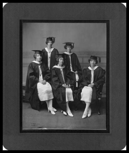 Maryville College’s first graduating class, Class of 1925
